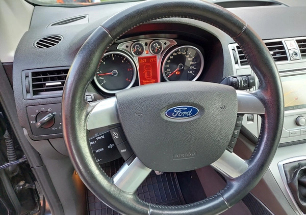 Ford Kuga cena 44900 przebieg: 229000, rok produkcji 2012 z Poręba małe 436